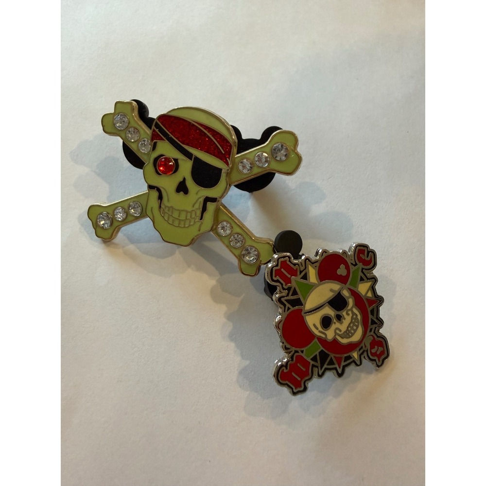 Disney Pirates of the Caribbean Skull Crossbones Rhinestone Trading Pin Set 2pc